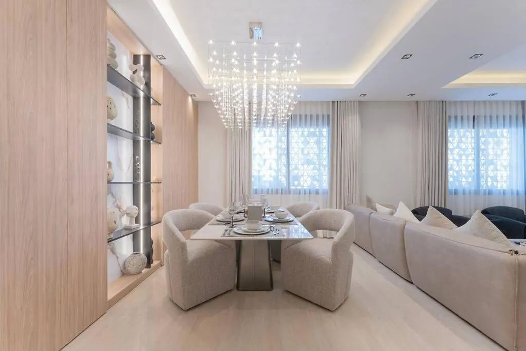 Luxury Almalqa Apartment Riyadh 0*,