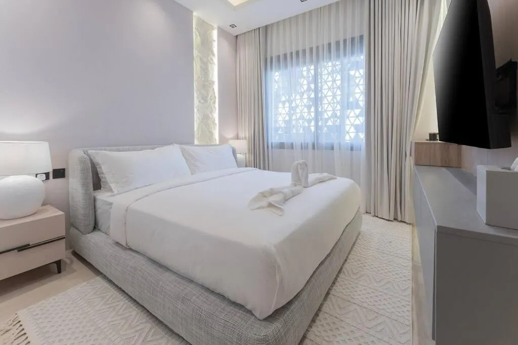 Luxury Almalqa Apartment Riyadh
