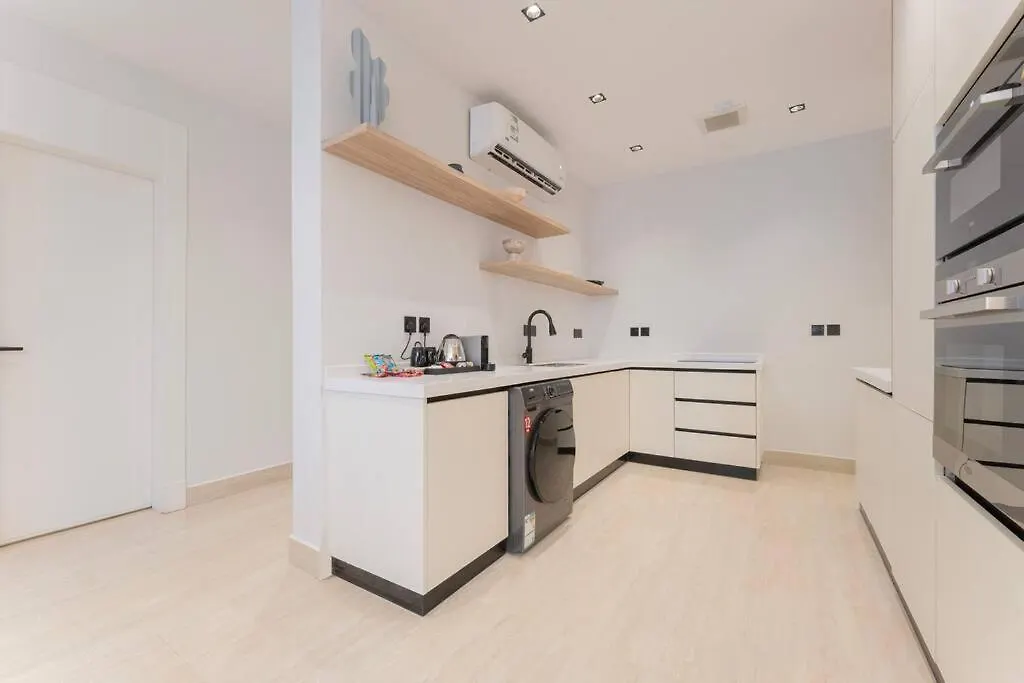 Luxury Almalqa Apartment Riyadh