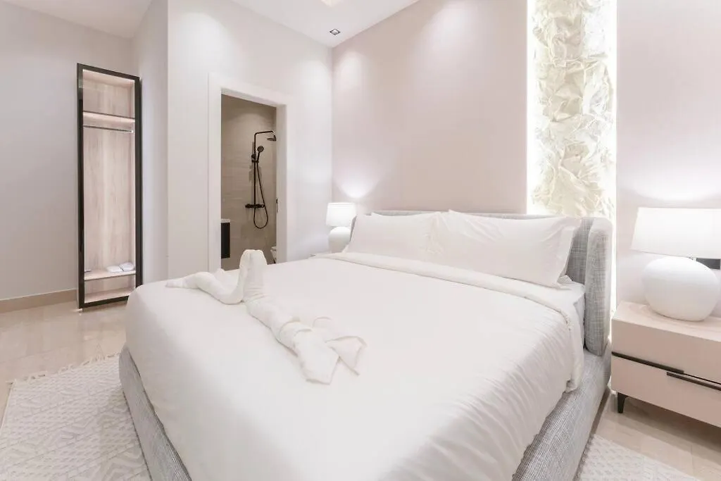 Luxury Almalqa Apartment Riyadh