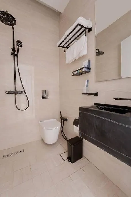 Luxury Almalqa Apartment Riyadh